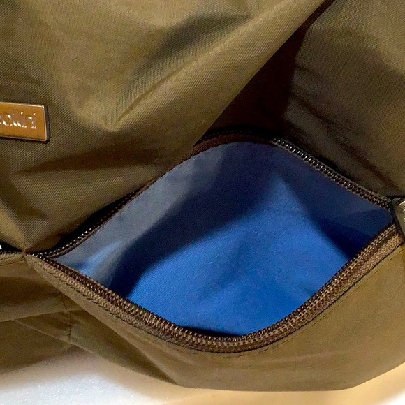 Baggallini expandable packable travel bag iPad carry - Picture 8 of 12